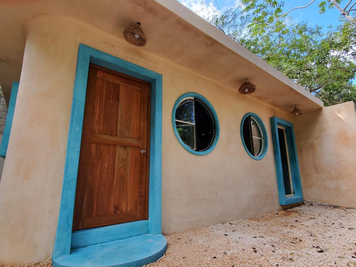 Hostal Mulut Tulum Pueblo Buitenkant foto