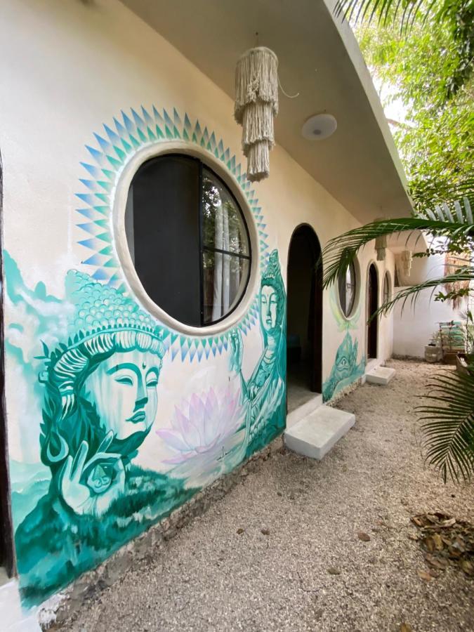 Hostal Mulut Tulum Pueblo Buitenkant foto