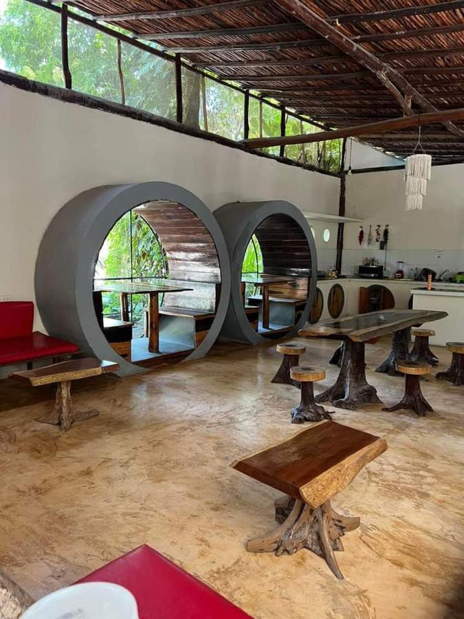 Hostal Mulut Tulum Pueblo Buitenkant foto