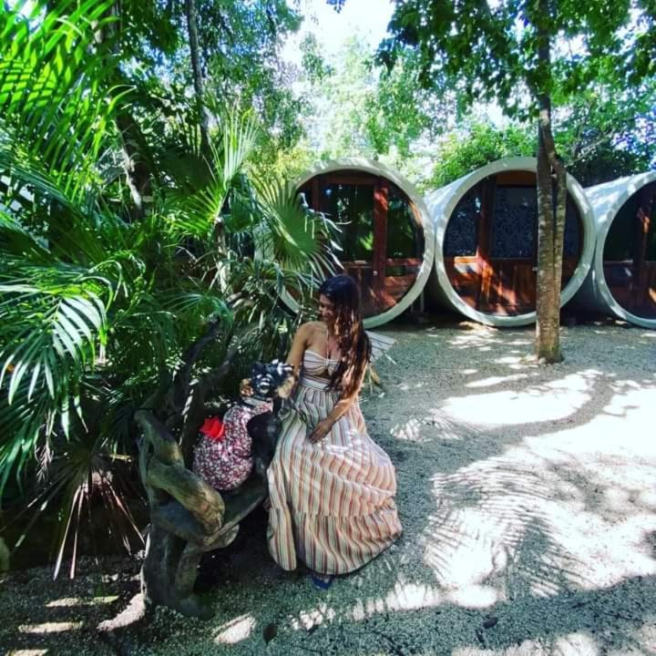 Hostal Mulut Tulum Pueblo Buitenkant foto