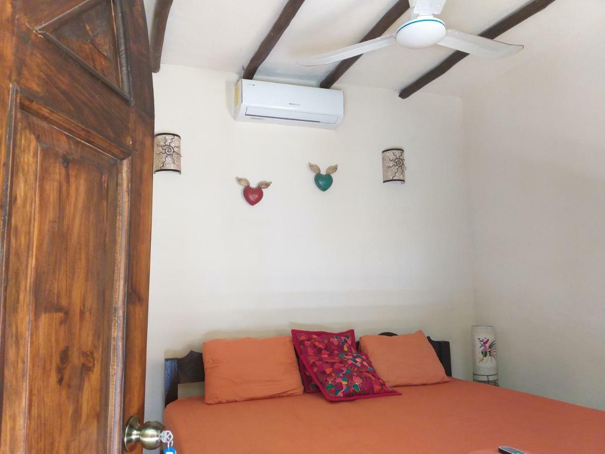 Hostal Mulut Tulum Pueblo Buitenkant foto