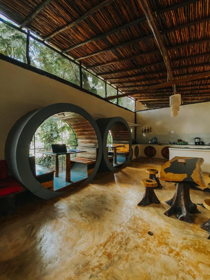 Hostal Mulut Tulum Pueblo Buitenkant foto