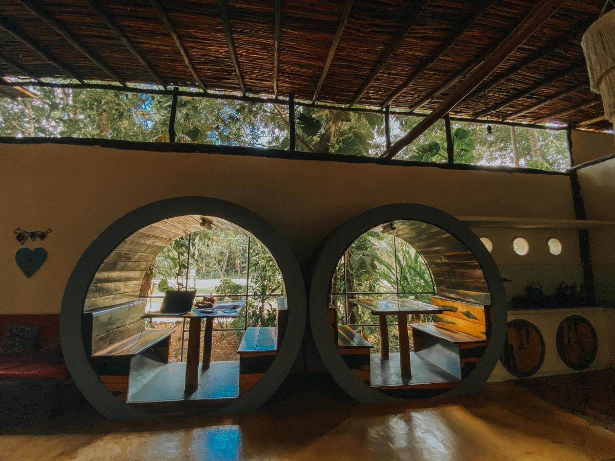 Hostal Mulut Tulum Pueblo Buitenkant foto